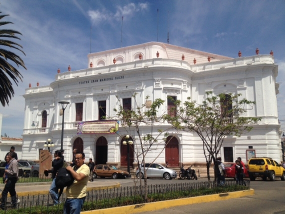 El teatro Gran Mariscal Sucre.