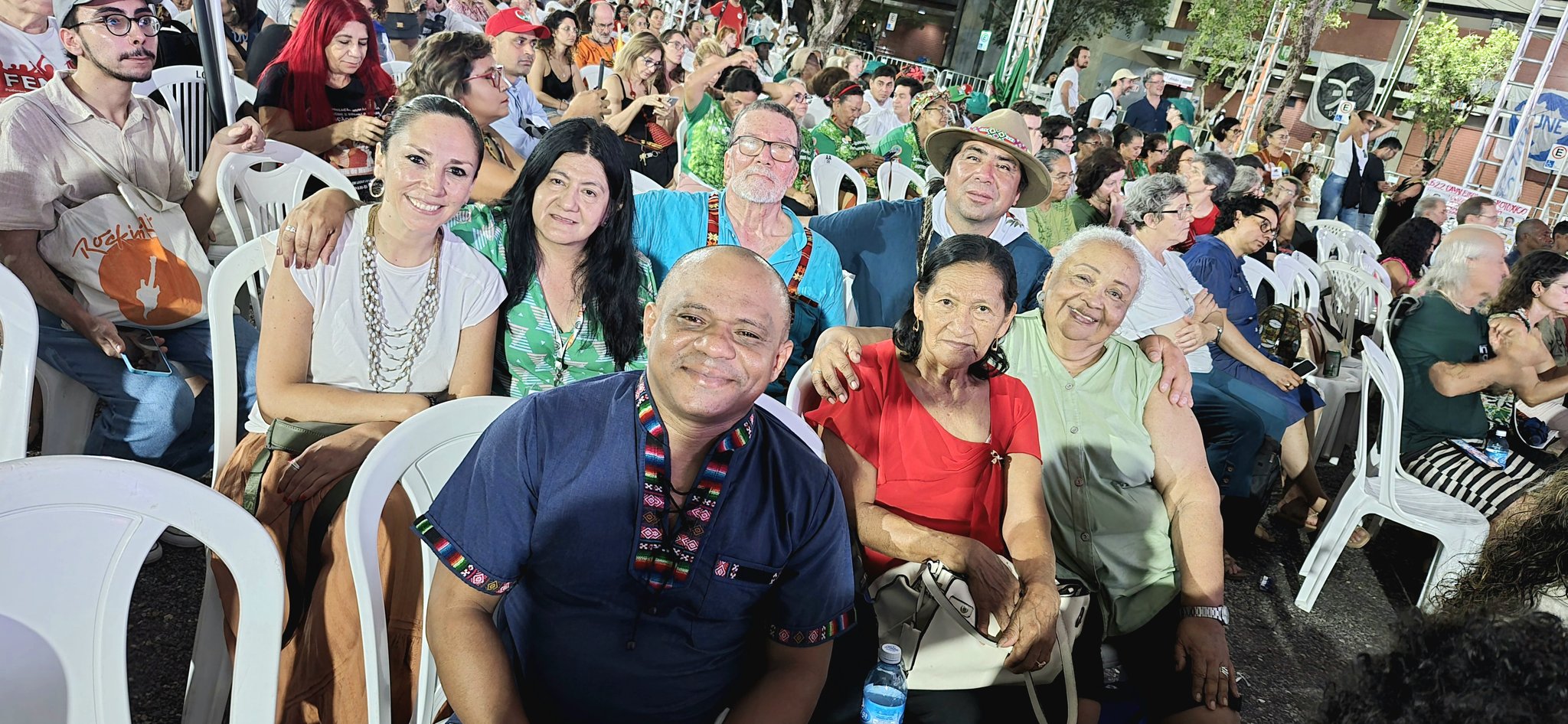 latindadd en la cumbre de los pueblos