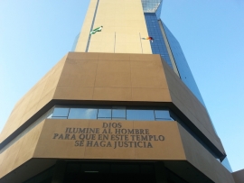 El juicio comienza meses (o años) después de la denuncia